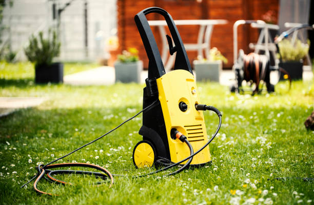 Best Building Exterior Pressure Washing in Elroy, WI